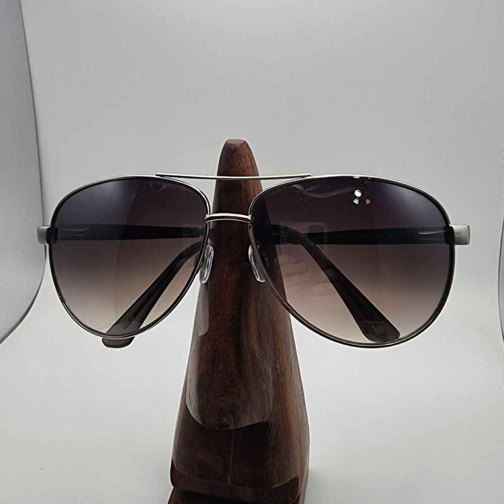 Foster Grant Asher Silver & Black Aviator Sunglasses